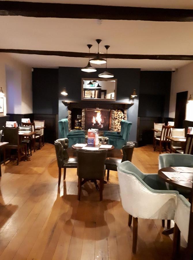 The George Hotel Wetherspoon Брекън Екстериор снимка