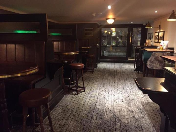 The George Hotel Wetherspoon Брекън Екстериор снимка